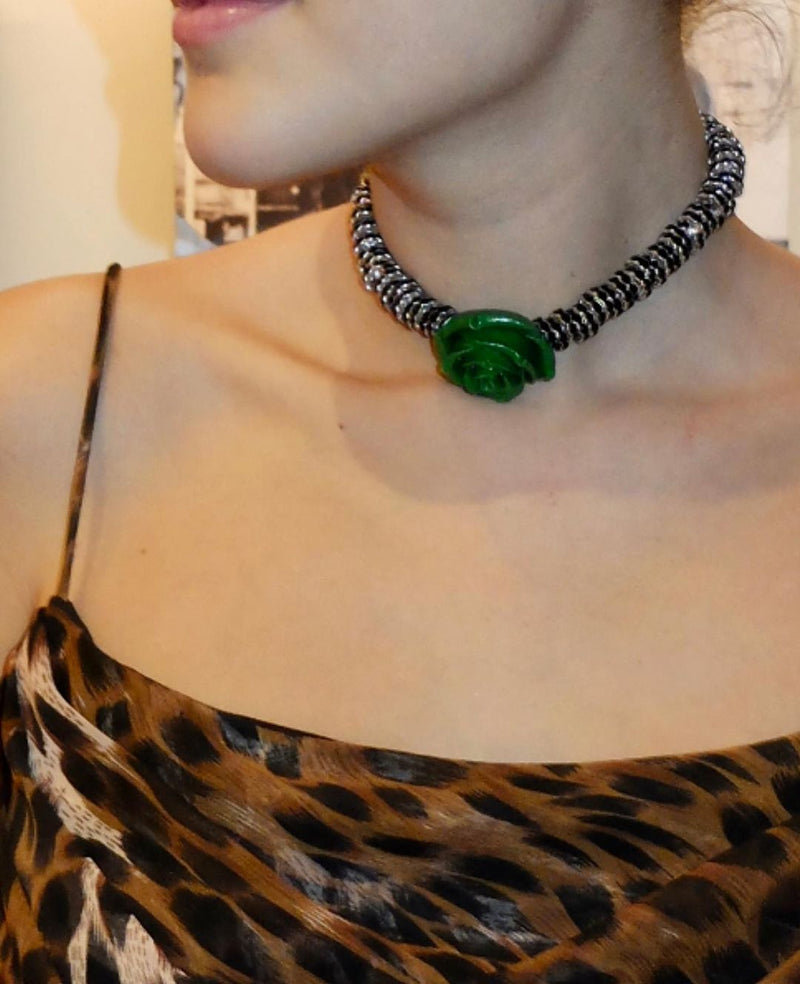 Collar de rosas