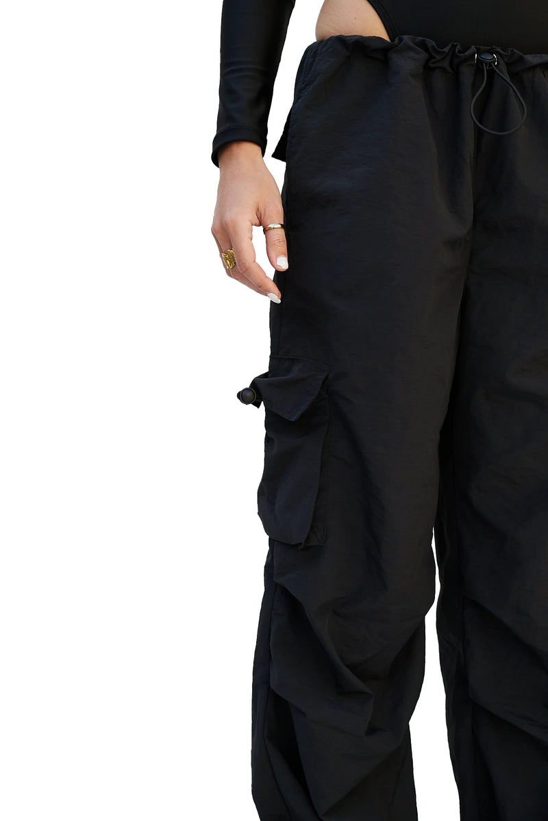 PARACHUTE PANTS