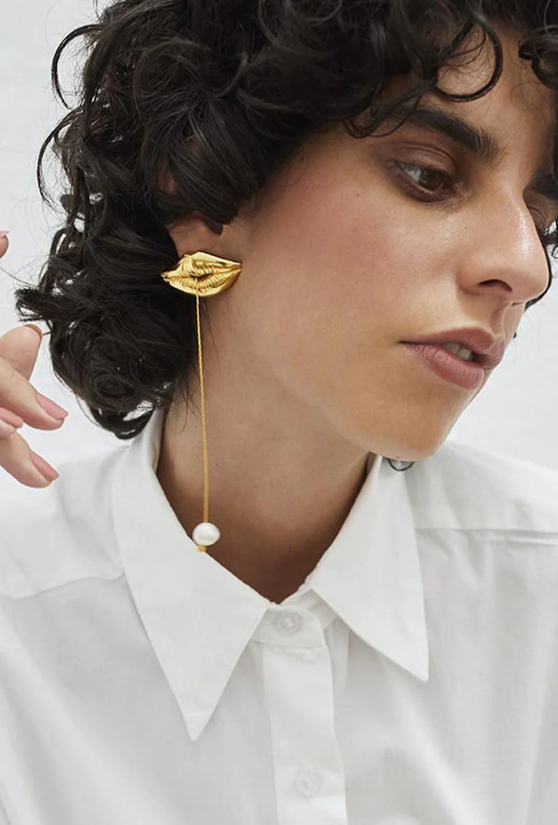 Lips and Pearl Earring